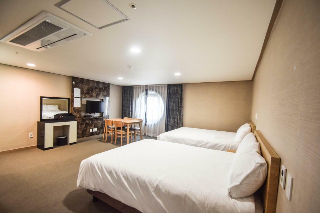 Dream Jeju Hotel Согвіпо Екстер'єр фото